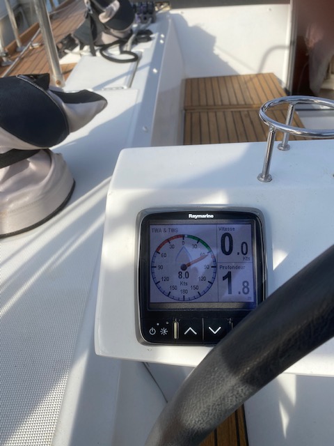 slider 9 Beneteau Sense 46